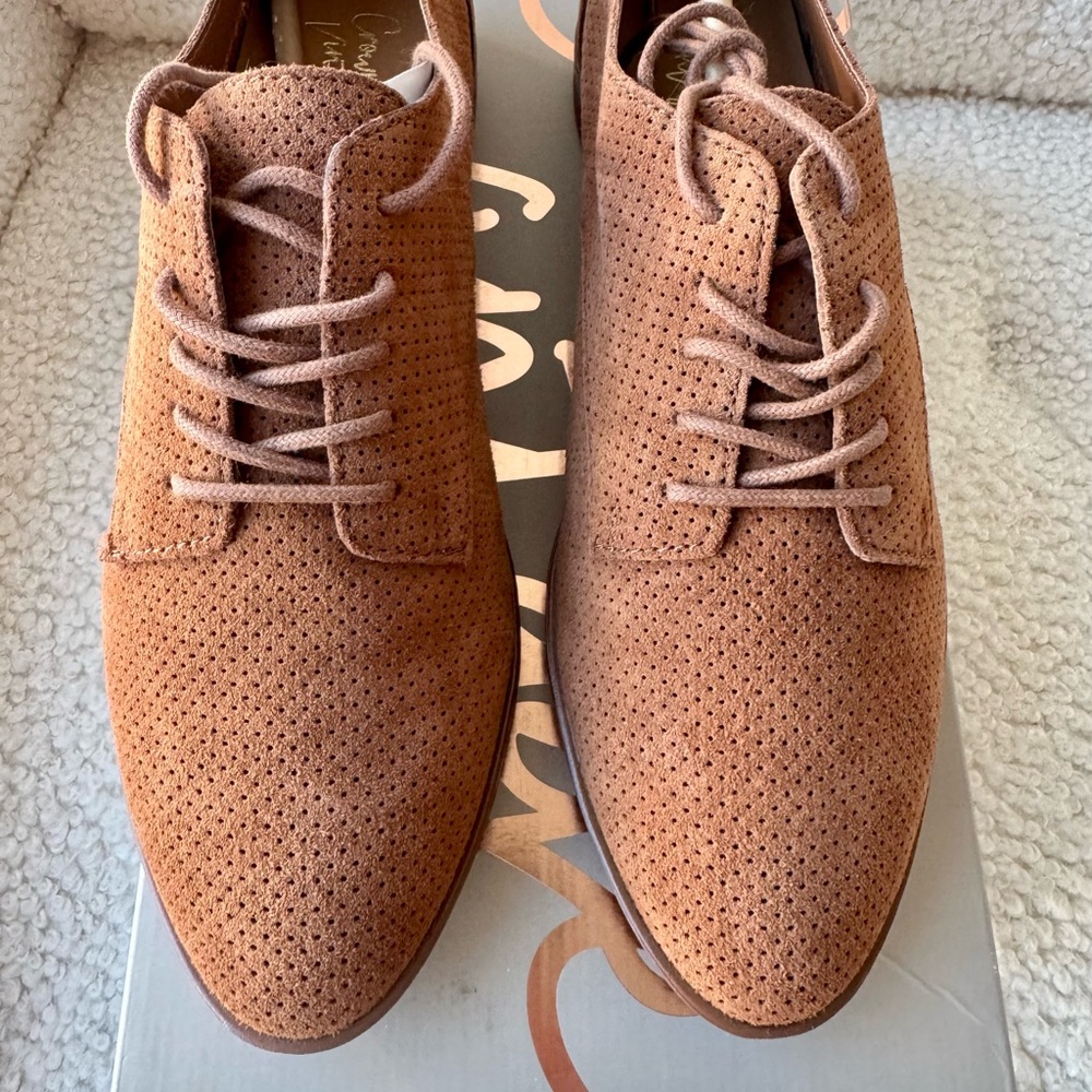 Crown Vintage Praline Brown Lace Up Loafers Size 7.5 NEW! - Picture 2 of 7
